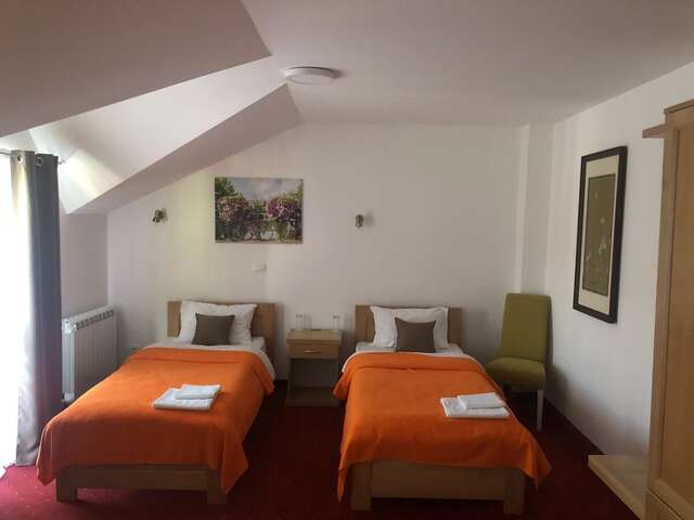 Отель Hotel Serdar Мойковац-9