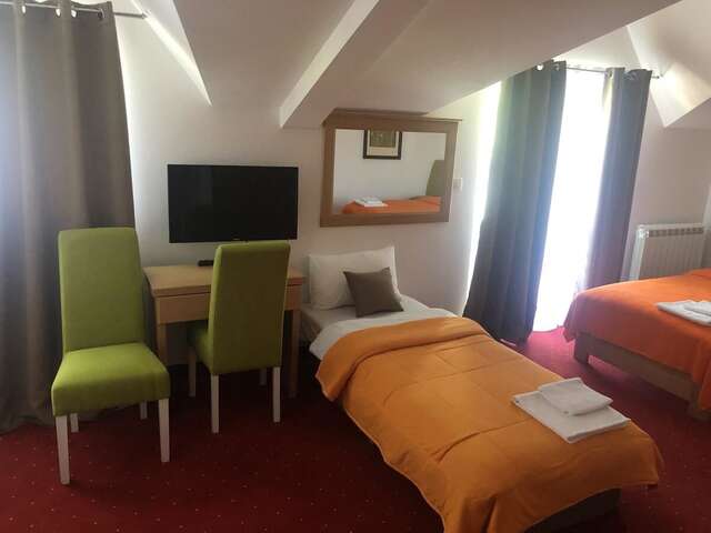 Отель Hotel Serdar Мойковац-10