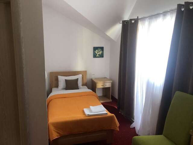 Отель Hotel Serdar Мойковац-11